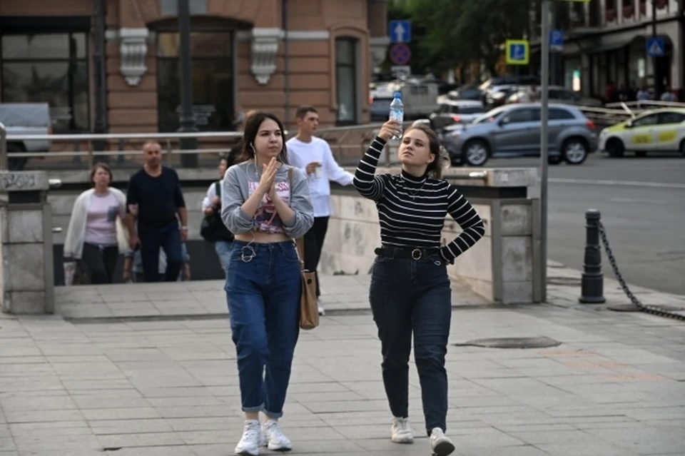 В Симферополе проводится ремонт на водных сетях