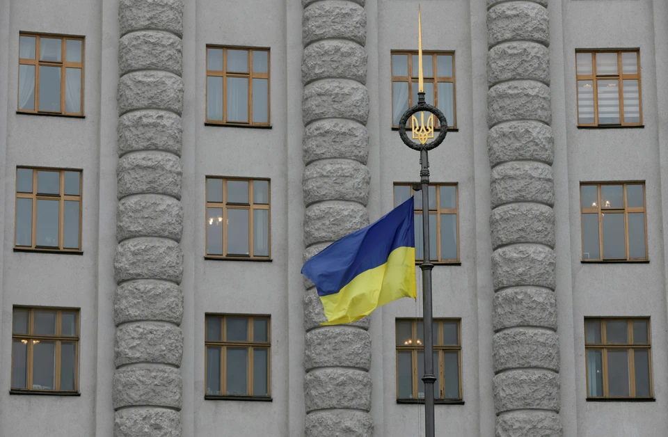 Глава МИД Украины Дмитрий Кулеба пообещал "юридически задавить" Россию из-за инцидента в Керчи