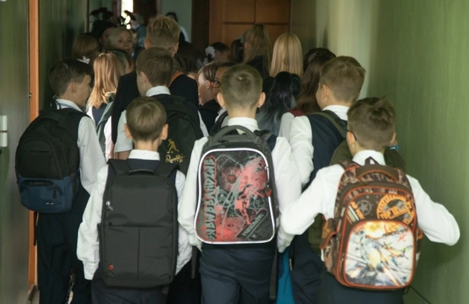 В казачьей столице ребята уходят на каникулы больше чем на полмесяца