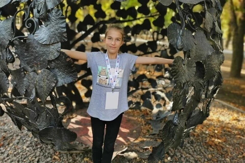 12-летняя Фаина Савенкова из Луганска написала письмо генеральному секретарю ООН Антониу Гутеррешу