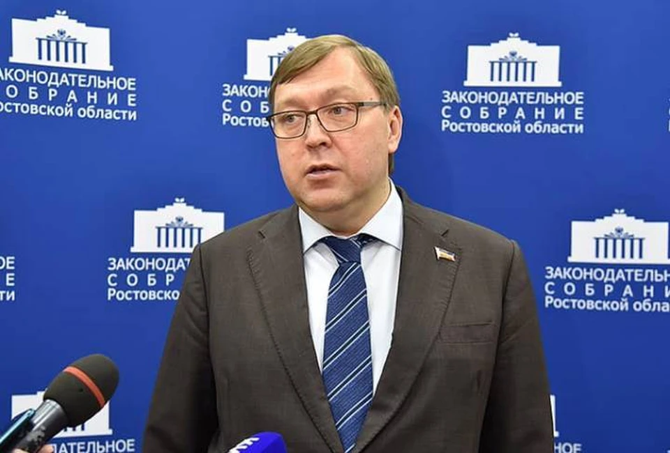 Председатель Законодательного Собрания Ростовской области Александр Ищенко прокомментировал итоги XXXV Конференции Южно-Российской Парламентской Ассоциации . Фото: пресс-служба ЗС РО