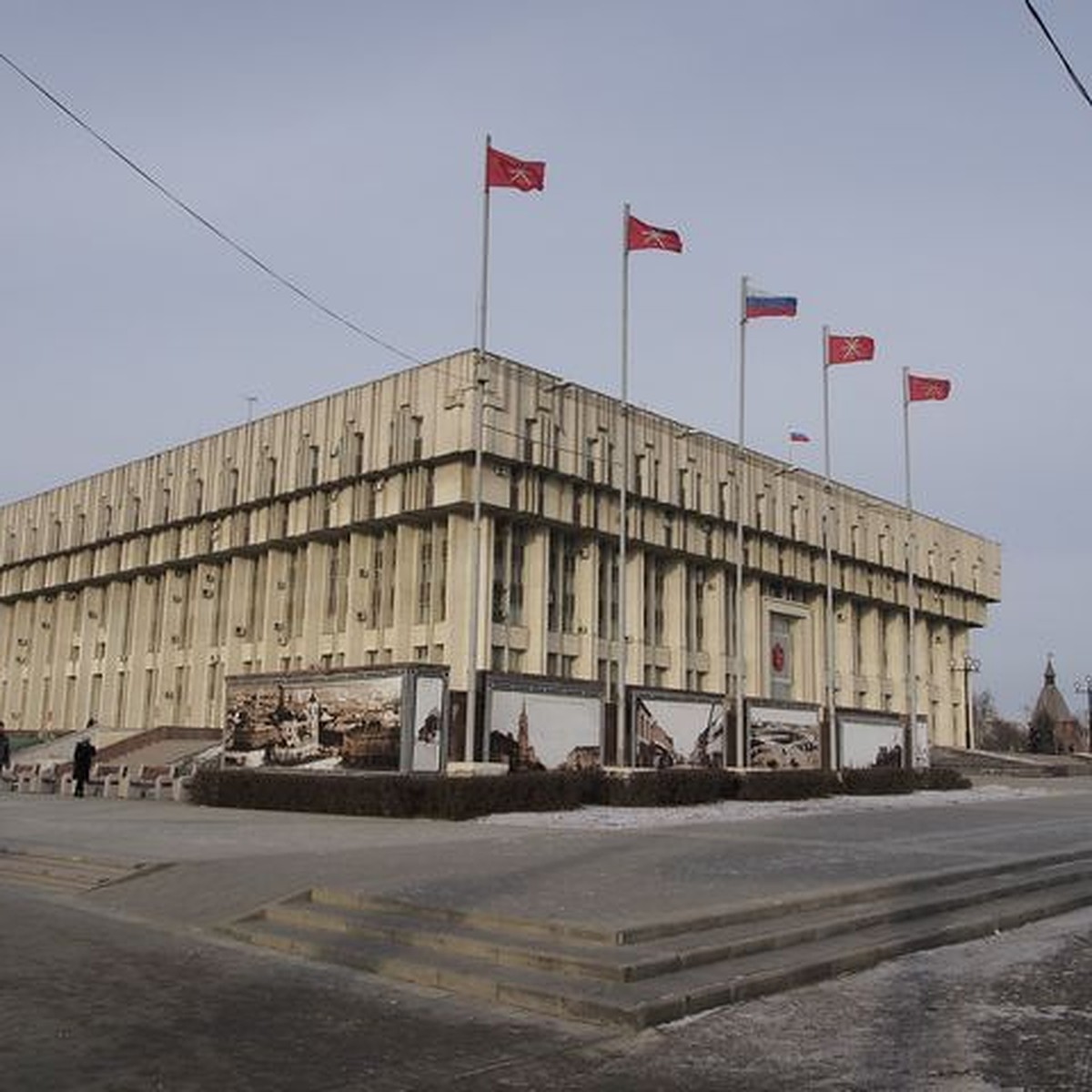 Во вторник утром, 26 октября, срочно эвакуировали сотрудников «белого дома»  в Туле - KP.RU