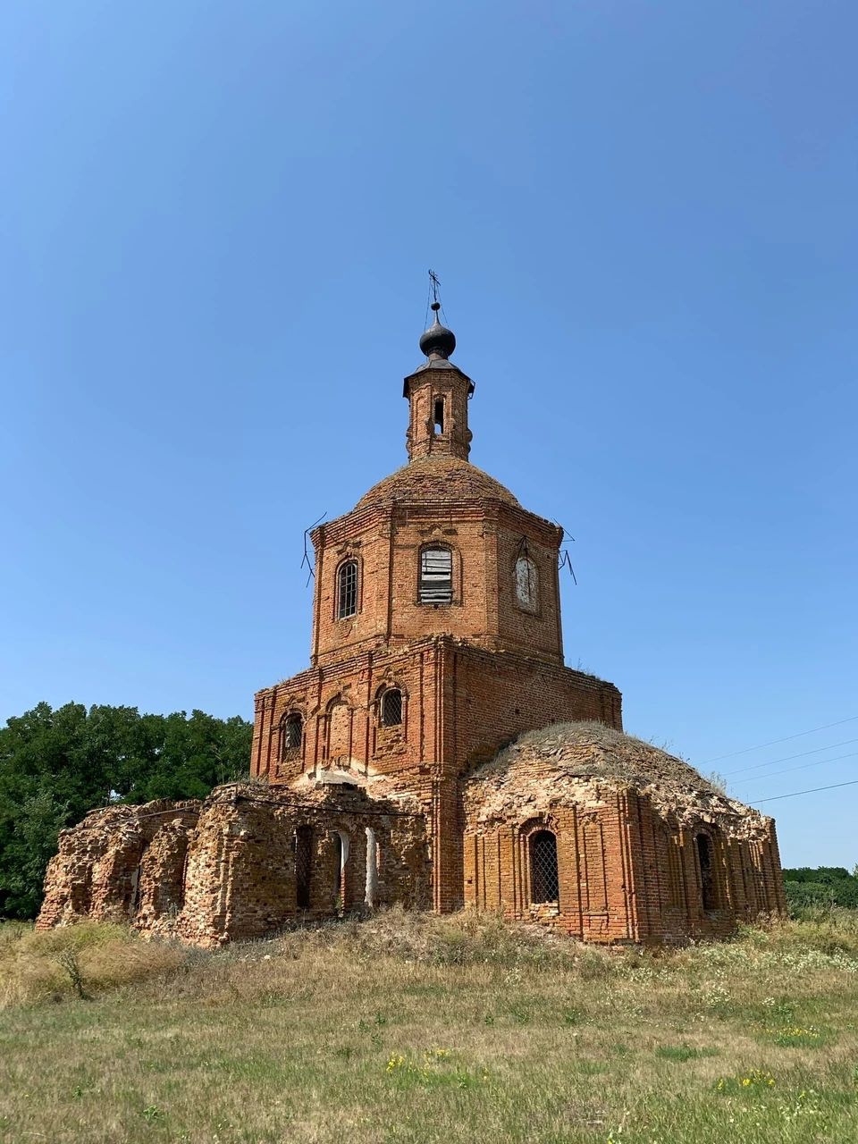 Реставрируемая Церковь в Воронежской области
