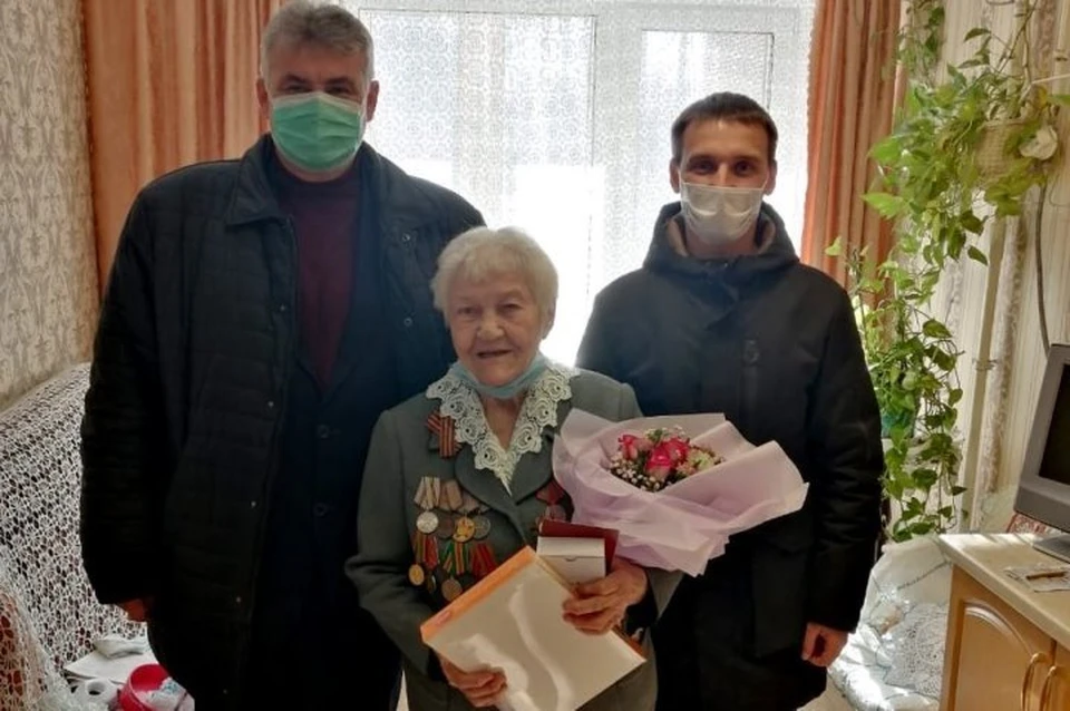 Юбилейные медали вручили накануне 80-летия битвы за Москву.