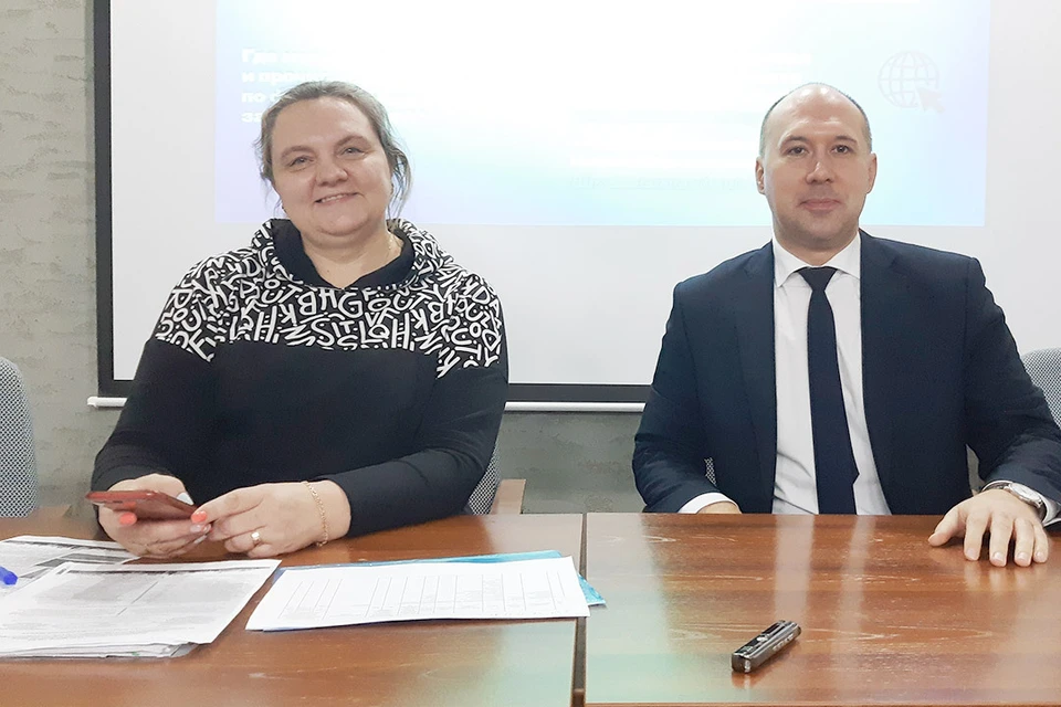 Председатель комиссии по социальной политике, здравоохранению и трудовым отношениям Ирина Федорова и заместитель председателя комиссии по социальной политике, здравоохранению и трудовым отношениям Юрий Кожухов.