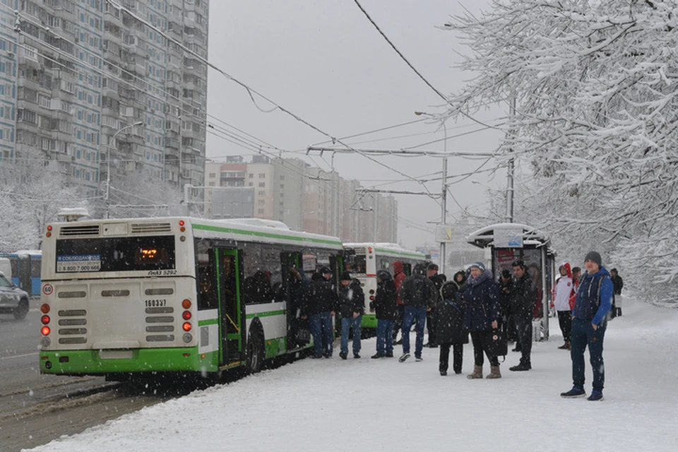 Власти Уфы признали, что срок ожидания автобусов на остановках увеличился