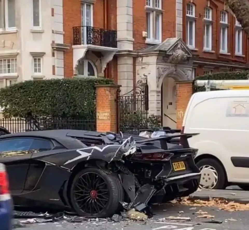 Будни диаспоры: В Лондоне разбили в хлам Lamborghini за 270 000 фунтов  стерлингов, принадлежащий молдавской звезде Instagram - MD.KP.MEDIA