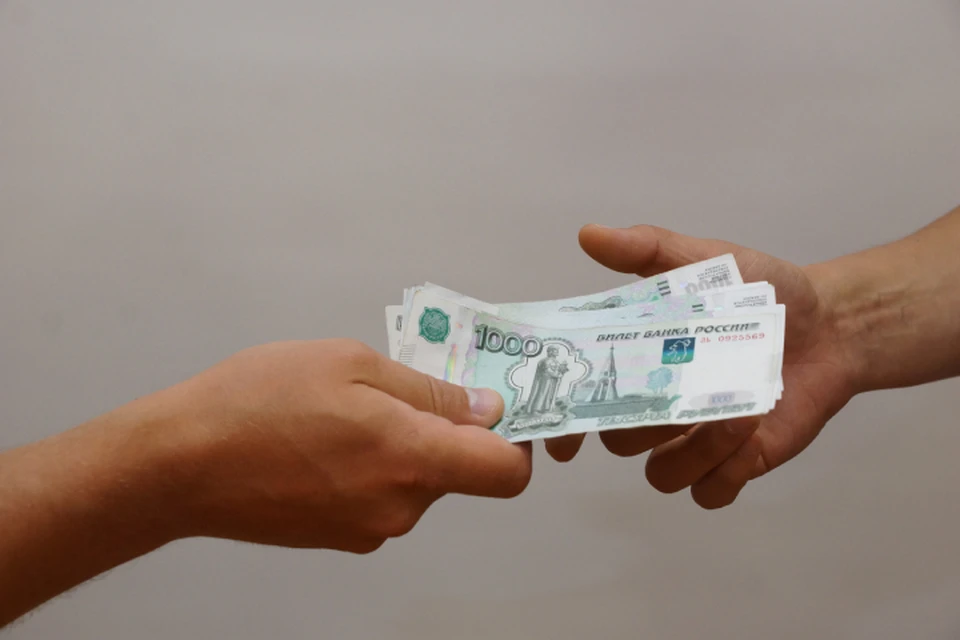 Сумма единовременной выплаты равна текущему МРОТ - 12792 рубля.