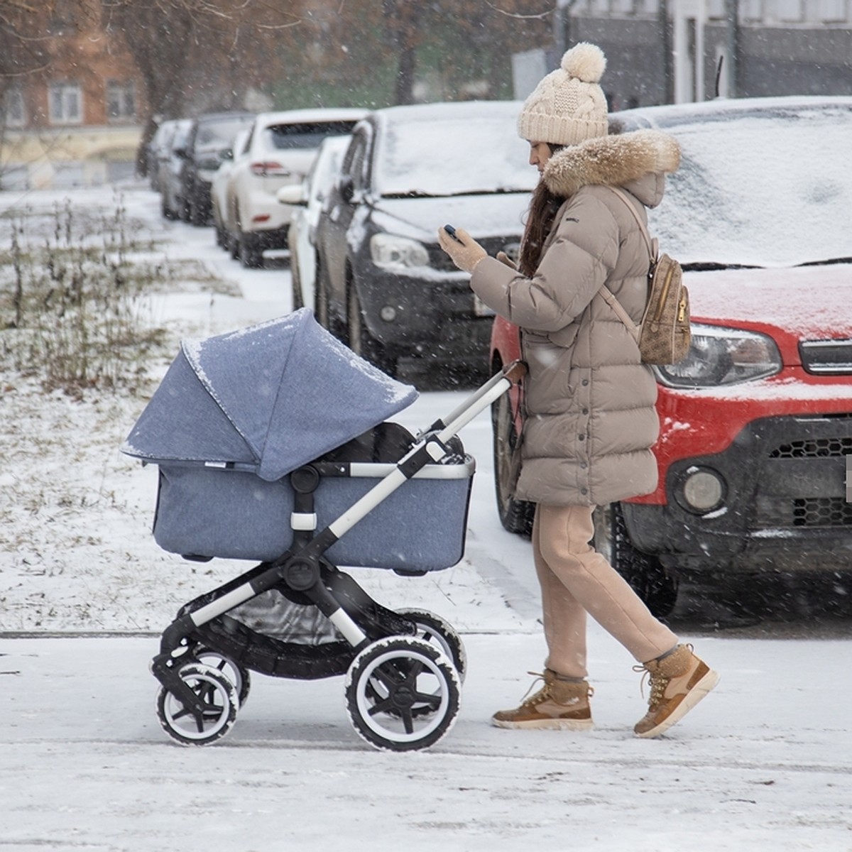 Фото и видео первого снега в Ростове-на-Дону: публикуем кадры зимней сказки  - KP.RU