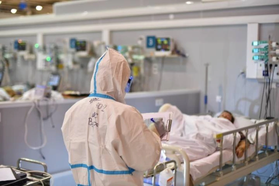 В отделениях реанимации находятся 205 жителей региона