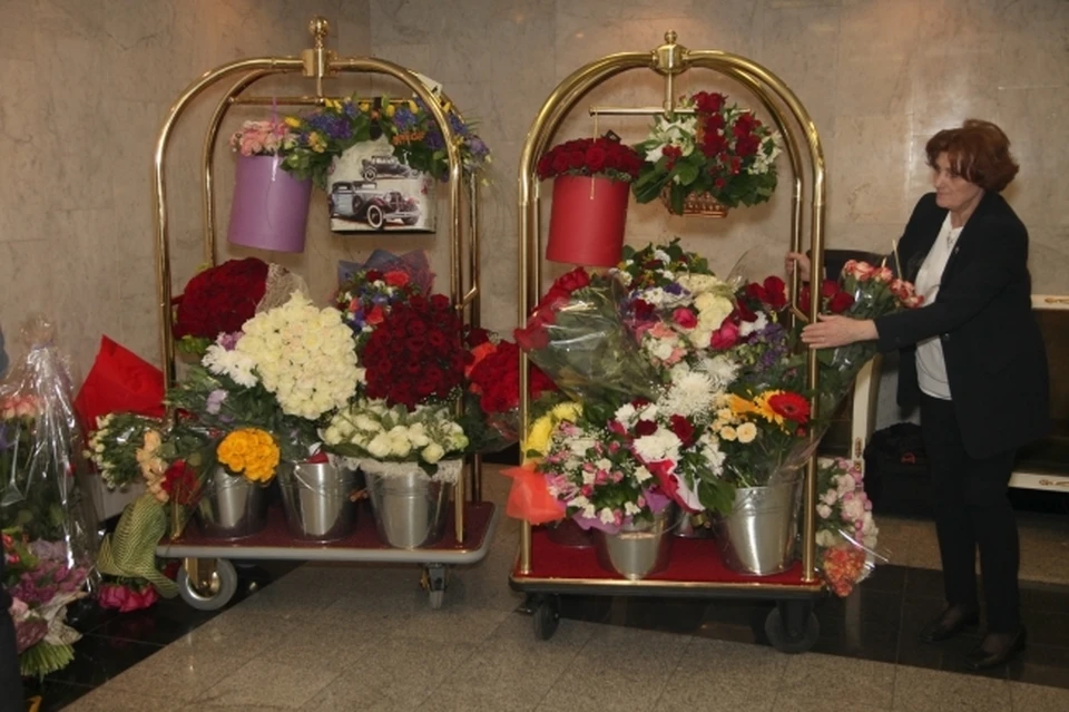 Донское правительство закупит живые цветы
