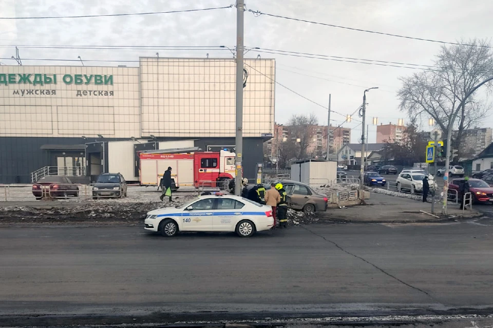 ДТП случилось рядом с пешеходным переходом