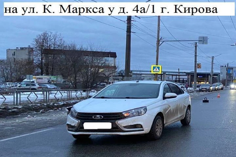 Происшествие случилось ранним утром, когда на улице было еще темно. Фото: vk.com/gibdd43