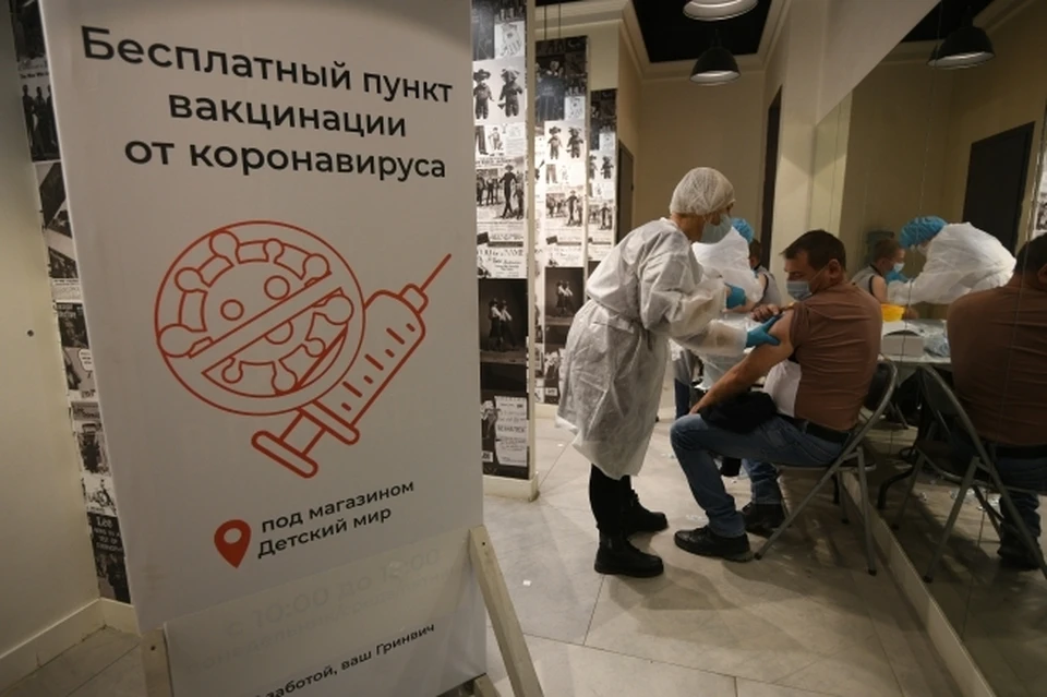 Изменился график вакцинации от ковида в школах Хабаровского края