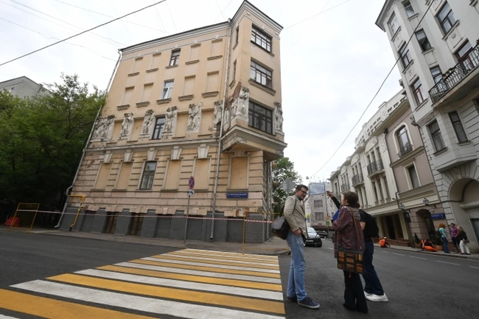 На устройство пешеходных ограждений в Батайске потратят 5,8 миллиона рублей