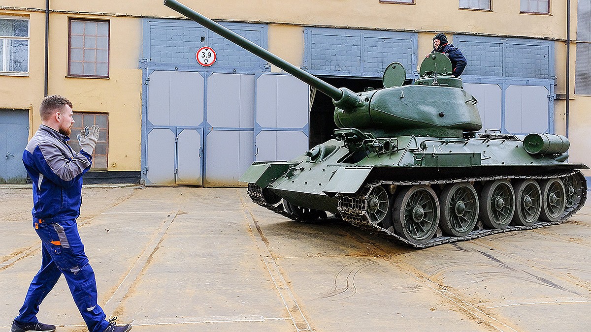 На Западе задумали отнять у Т-34 славу лучшего танка Второй мировой войны -  KP.RU