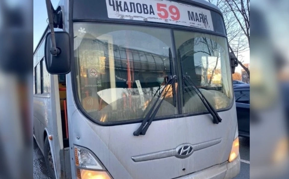 Во Владивостоке автобус не высаживает пассажиров на нужной остановке. Фото: instagram.com/ dpscontrol__125rus