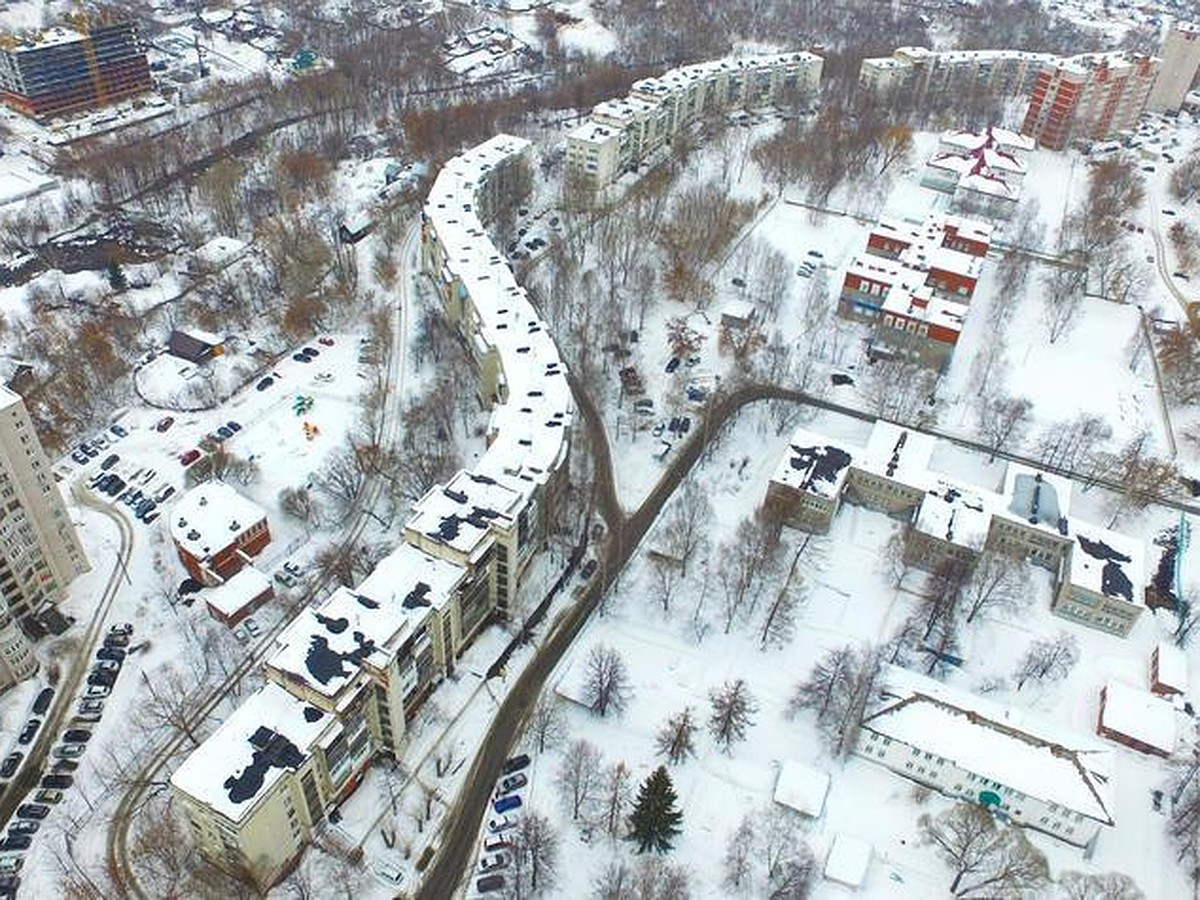 «Китайская стена» и здание-водопад: 4 необычных дома Ижевска - KP.RU