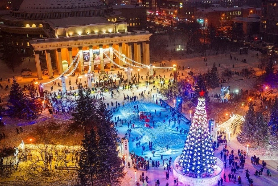 Публикуем самые новогодние локации Новосибирска. Фото: kuda_poyti_novosibirsk.