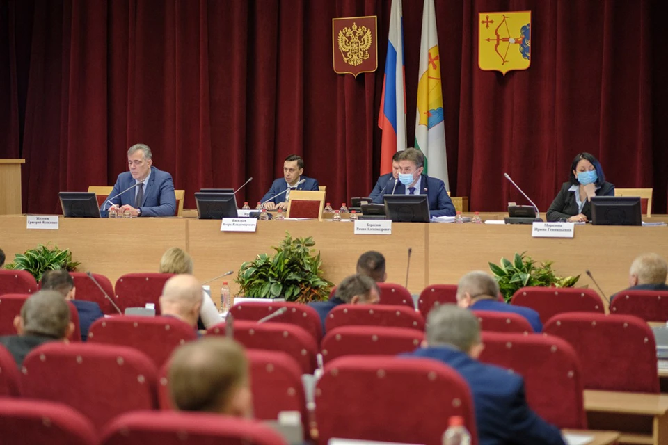 Депутаты утвердили областной бюджет на 2022 год. Фото: zsko.ru