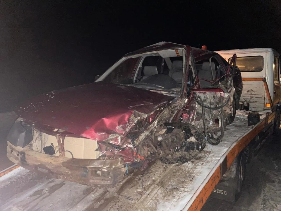 От автомобиля Александра осталась груда металла.