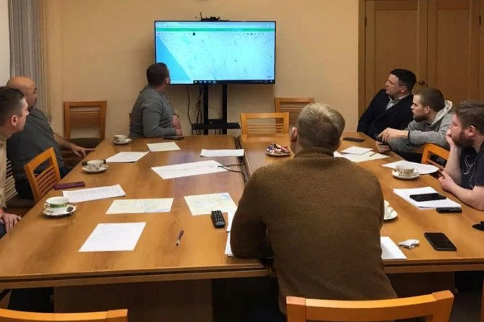 На совещании в департаменте городского хозяйства депутаты, мэр и общественники обсудили, как благоустроят город. Фото: Ярослав Овчаров, Фейсбук