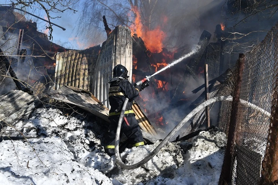При пожарах в новогоднюю ночь в Хабаровске погибло трое человек