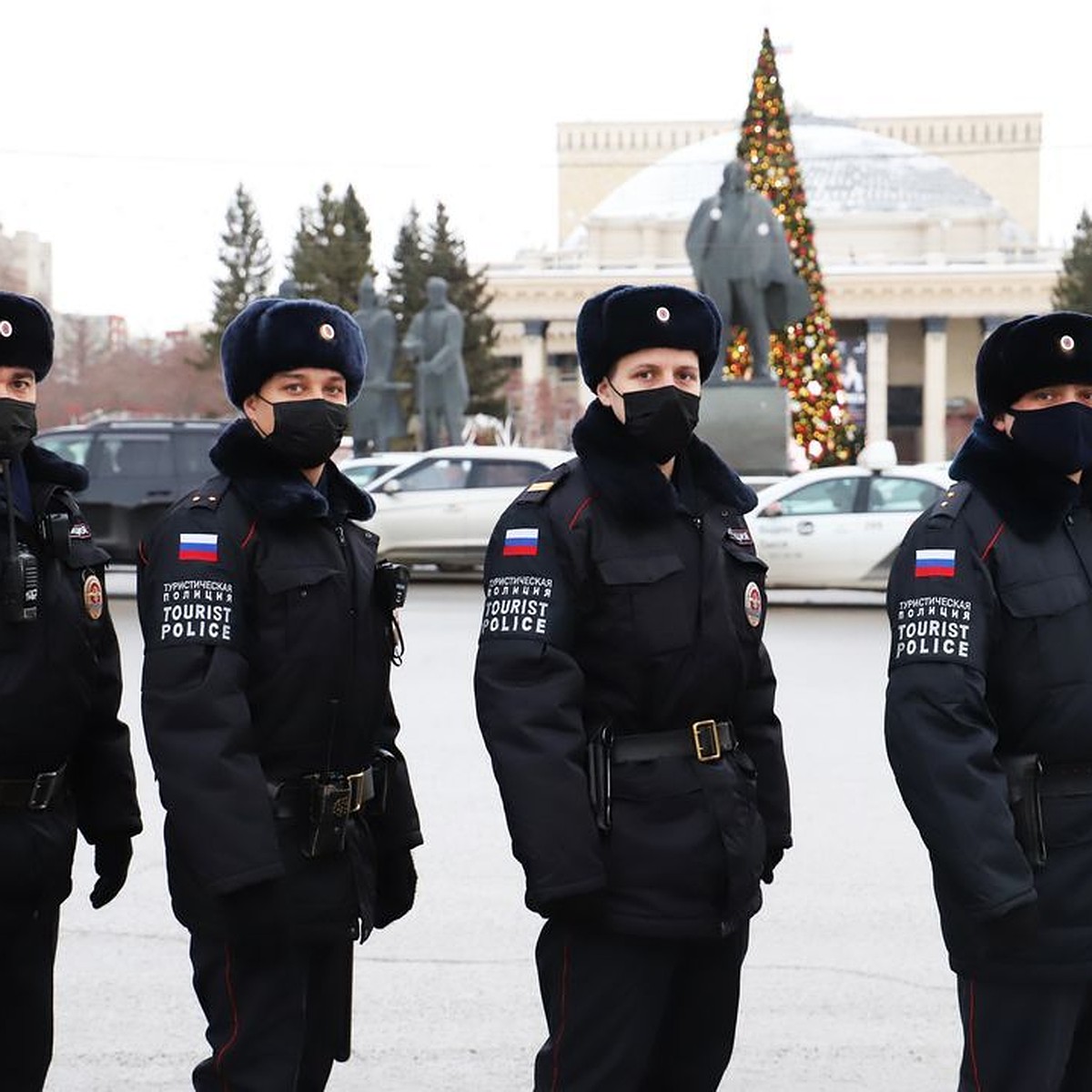 В Новосибирск туристическая полиция будет оказывать психологическую помощь  иностранцам - KP.RU