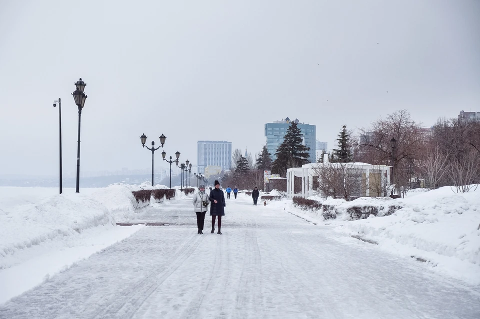 Морозы в самаре. Большие снежные горки Самарская область. Снежная Самара. Когда в Самаре ожидается снег. Морозная погода в Севастополе зимой 2020.