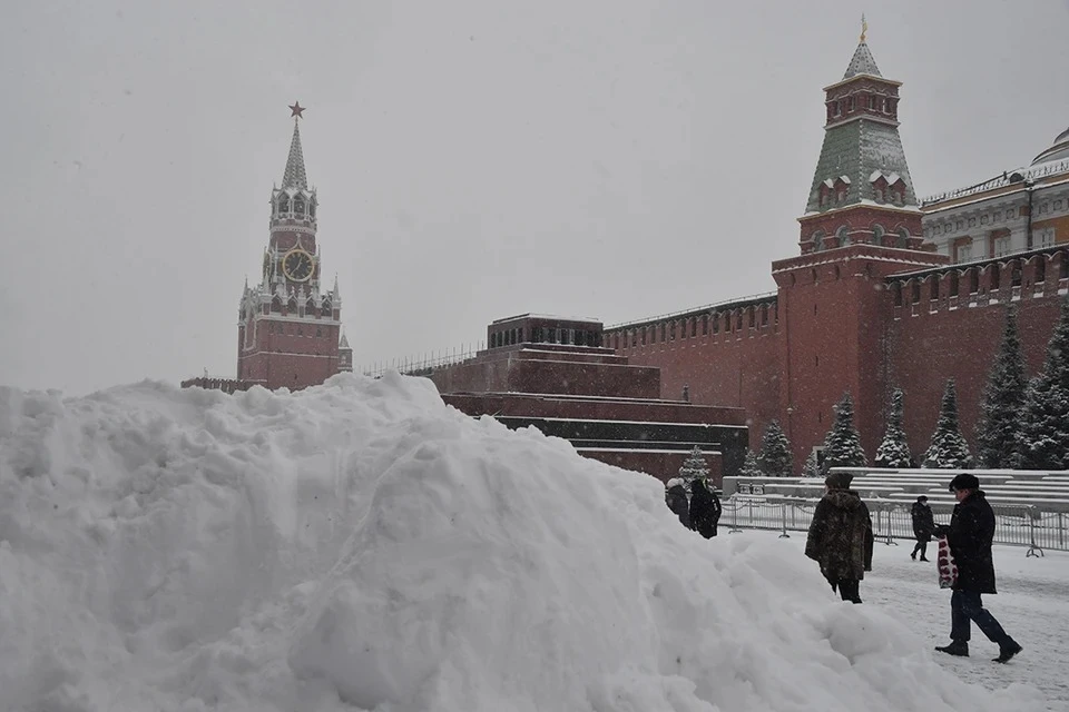 Москвичам пообещали «суперснежный финал» новогодних выходных