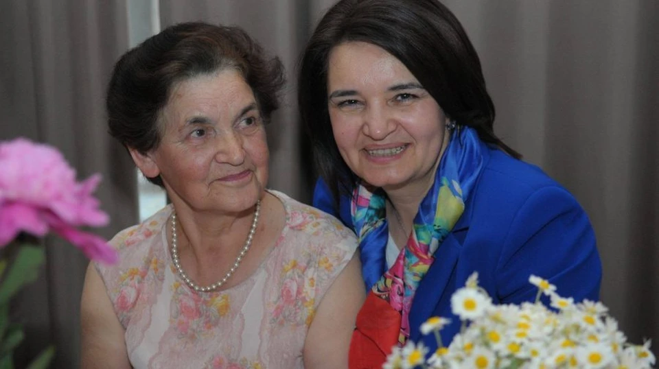 Ефимия Сава (слева) и Моника Бабук
