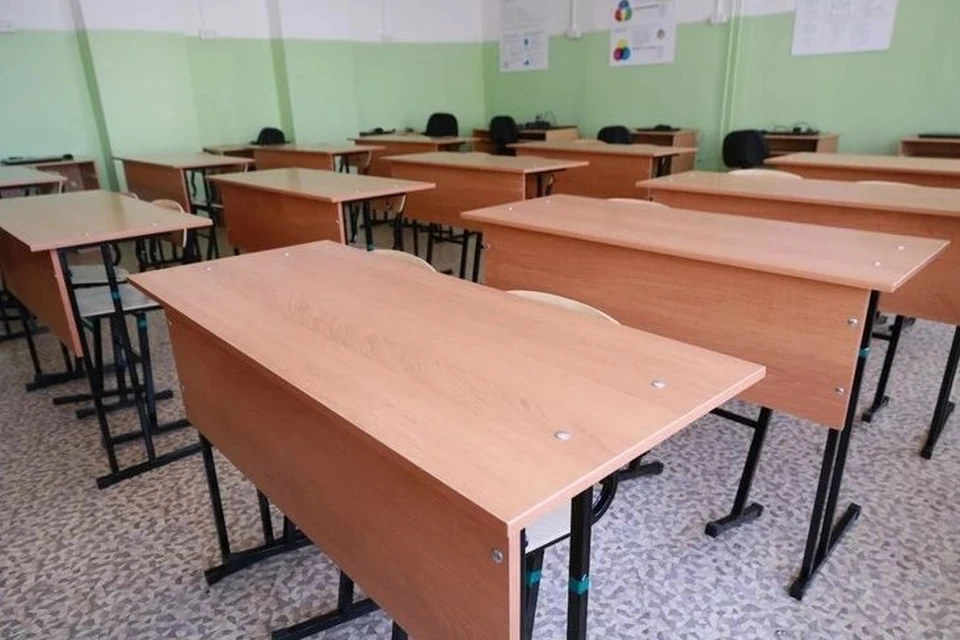 Каждый год в стране выбирают тысячу лучших педагогов.