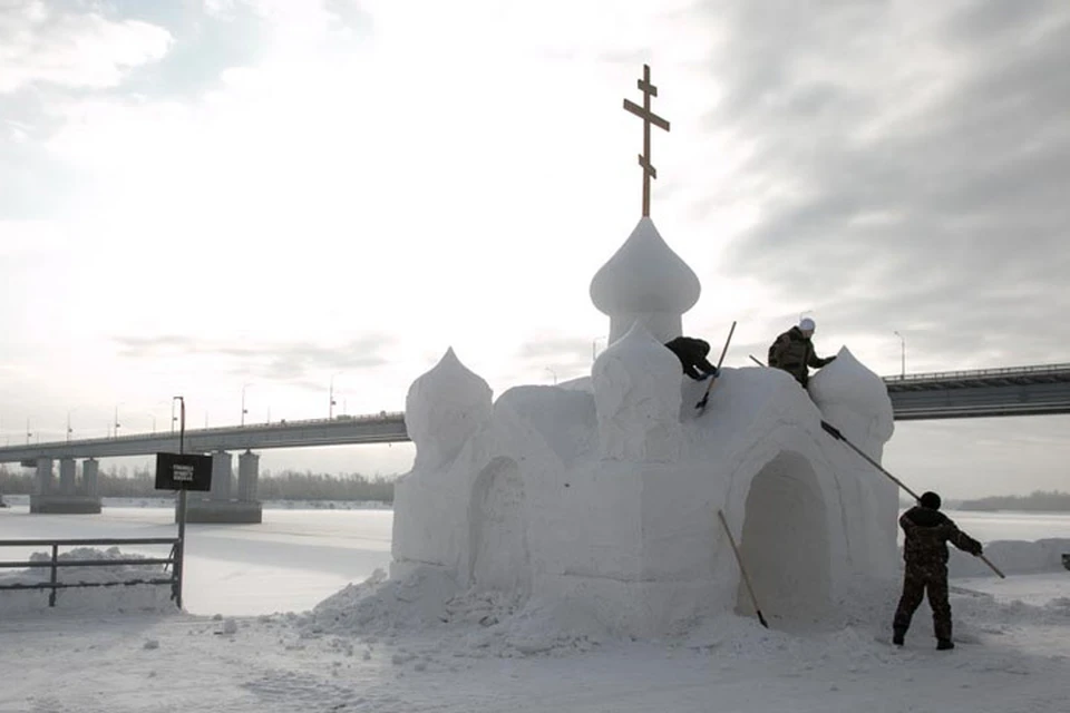 Строительство Крещенского городка