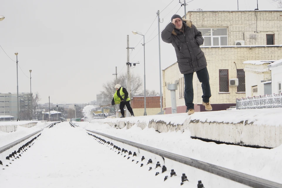 На первом этапе работ планируется построить третий путь на участке «станция Юдино – станция Дербышки» и железнодорожный съезд в районе станции Новое Аракчино.