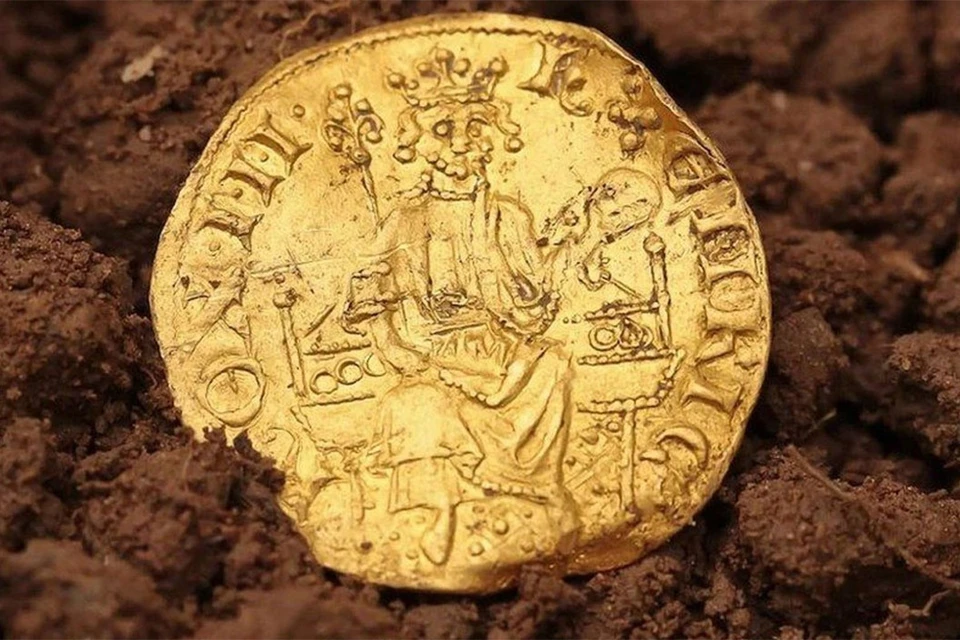 Уникальная золотая монета времен Генриха III продана за рекордную сумму. Фото: аукционный дом Spin & Son