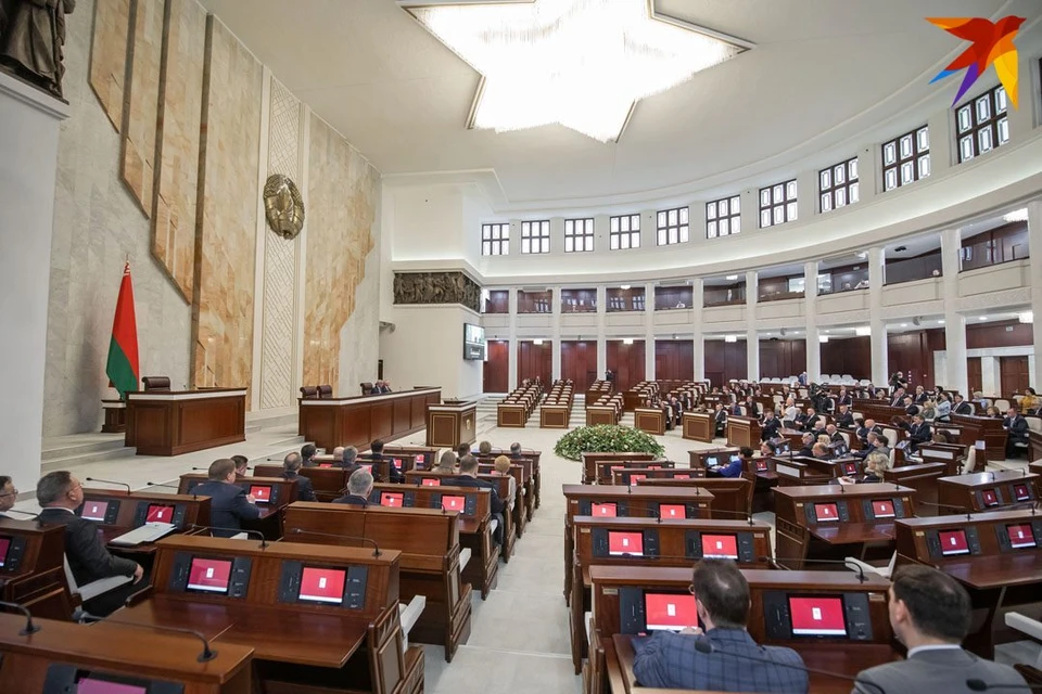 Внеочередная сессия Совета Республики и Палаты представителей созывается на 27 января.