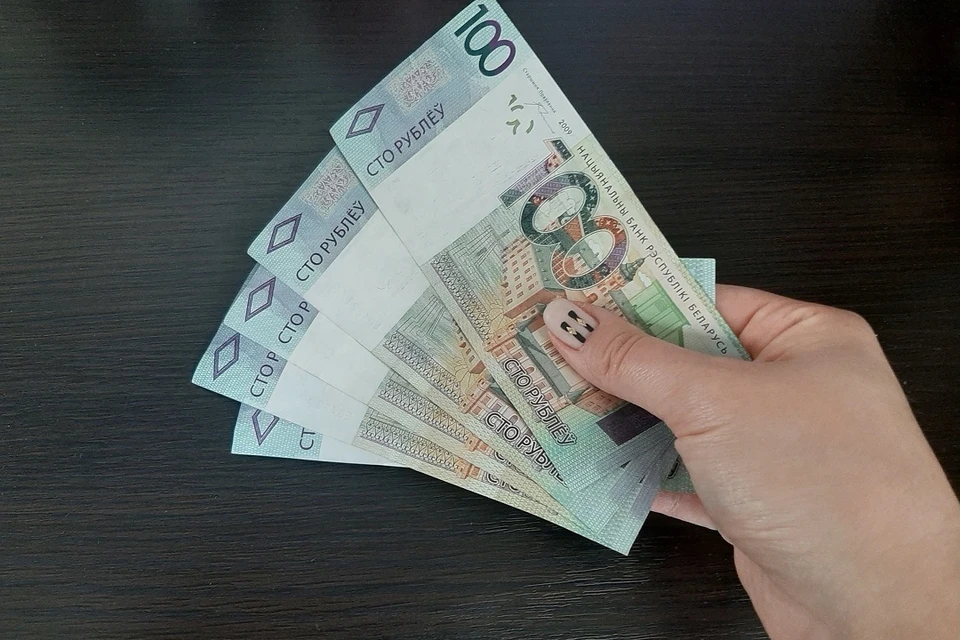 Белоруска так сильно поверила мошенникам, что даже взяла новый кредит и отправила им. Фото: София ГОЛУБ