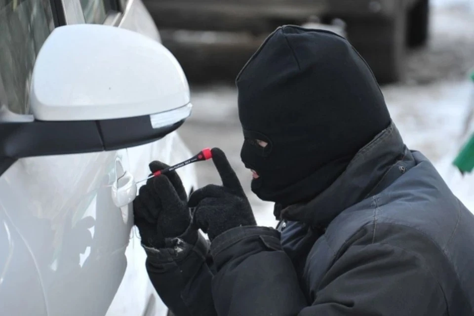 Подозреваемый хотел доехать домой на чужом авто