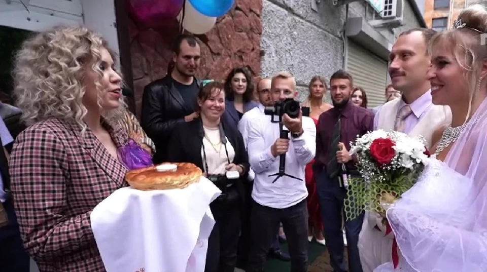 Фото: скриншот телеканала "Пятница"