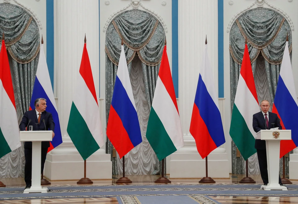 1 февраля 2022 году прошла встреча Президента России Владимира Путина и премьера Венгрии Виктора Орбана.