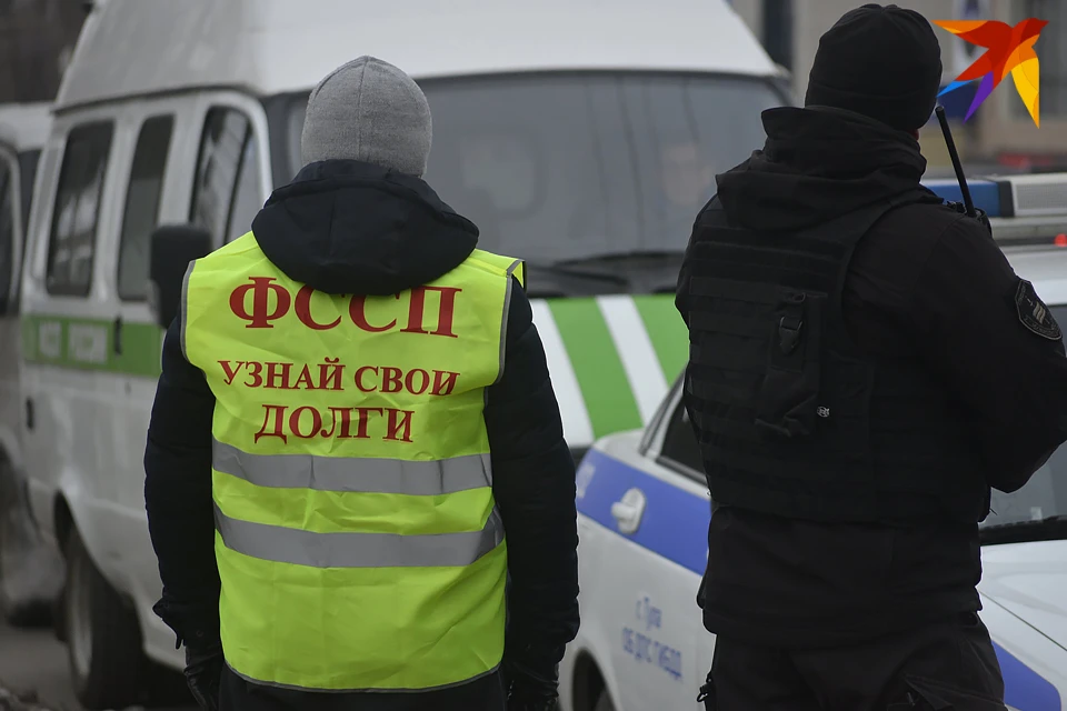 Причем северянину пришлось найти не только 240 тысяч рублей, но и еще 16 - исполнительский сбор.