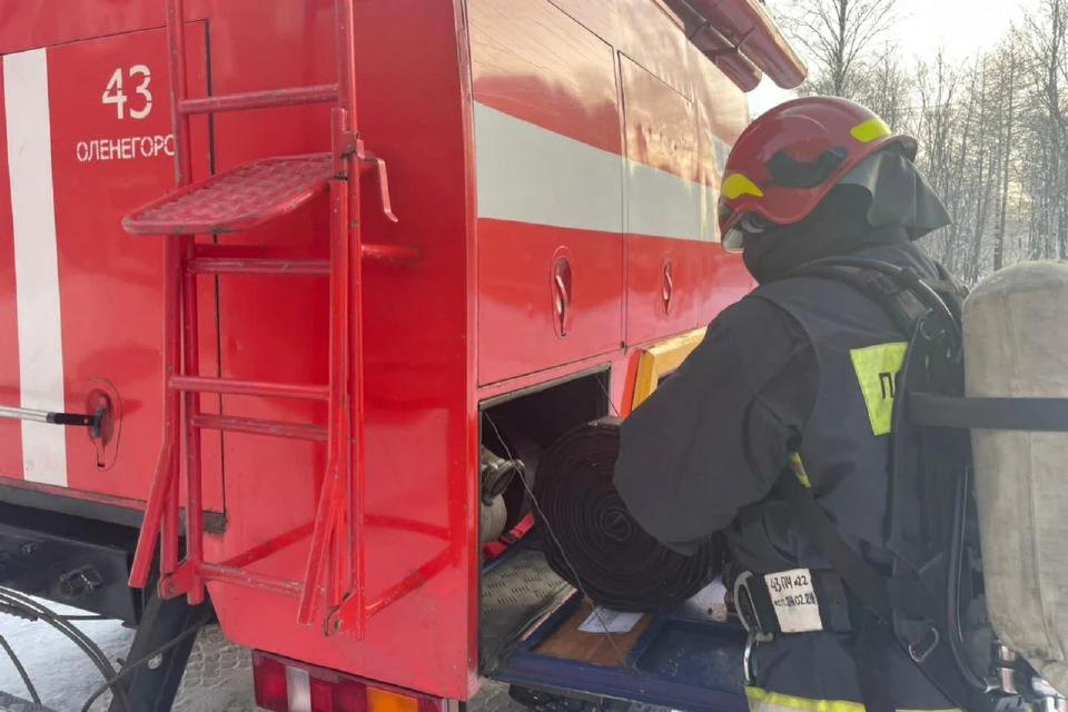 Пожар потушили за 9 минут. Фото: Оленегорский филиал противопожарной службы Мурманской области.