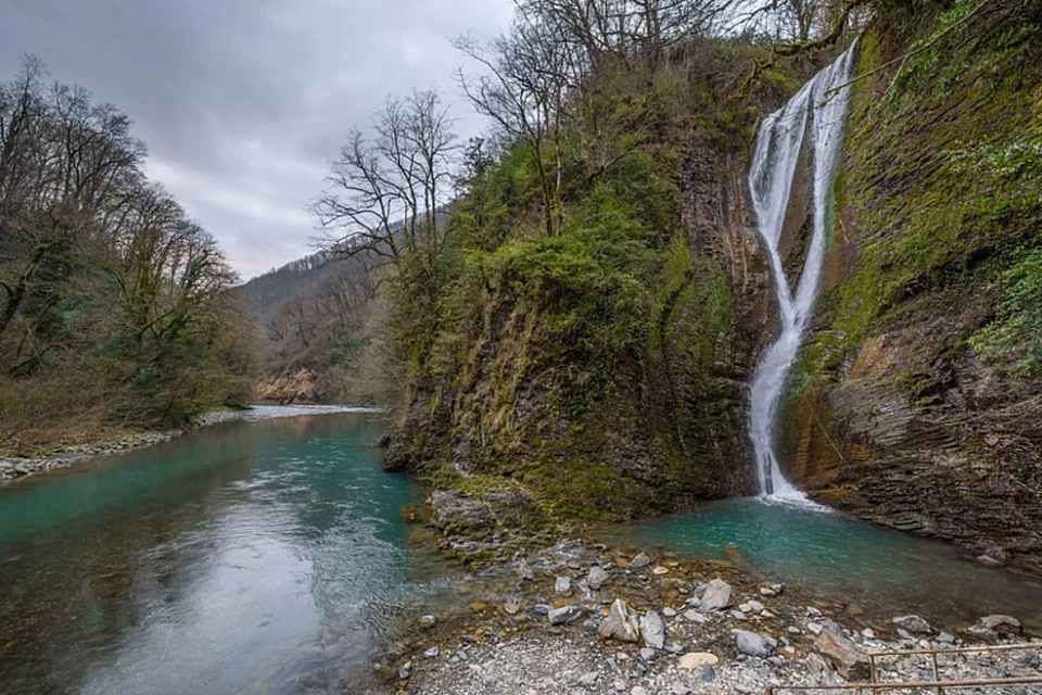 Водопады Ажек - это одно из популярных туристических мест Сочинского национального парка. Фото: instagram.com/npsochi