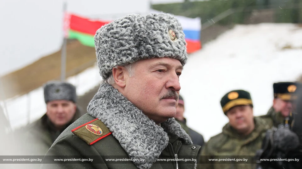 Лукашенко также прокомментировал вопрос нападения Беларуси и России на территорию Украины. Фото: официальный сайт президента Беларуси