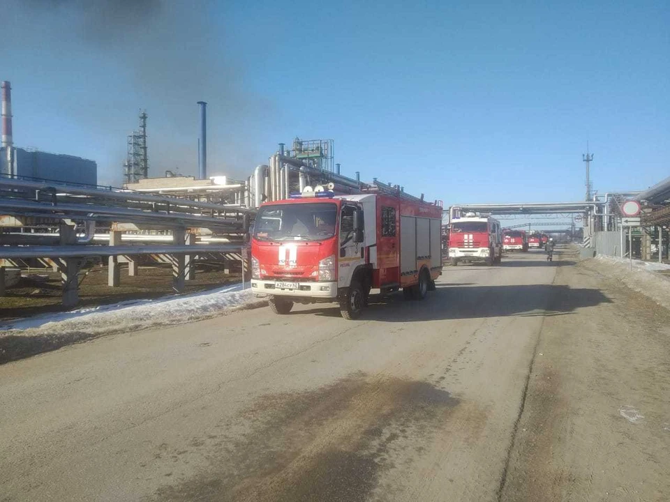 1 марта в Рязани произошел пожар на территории Рязанской нефтеперерабатывающей компании.