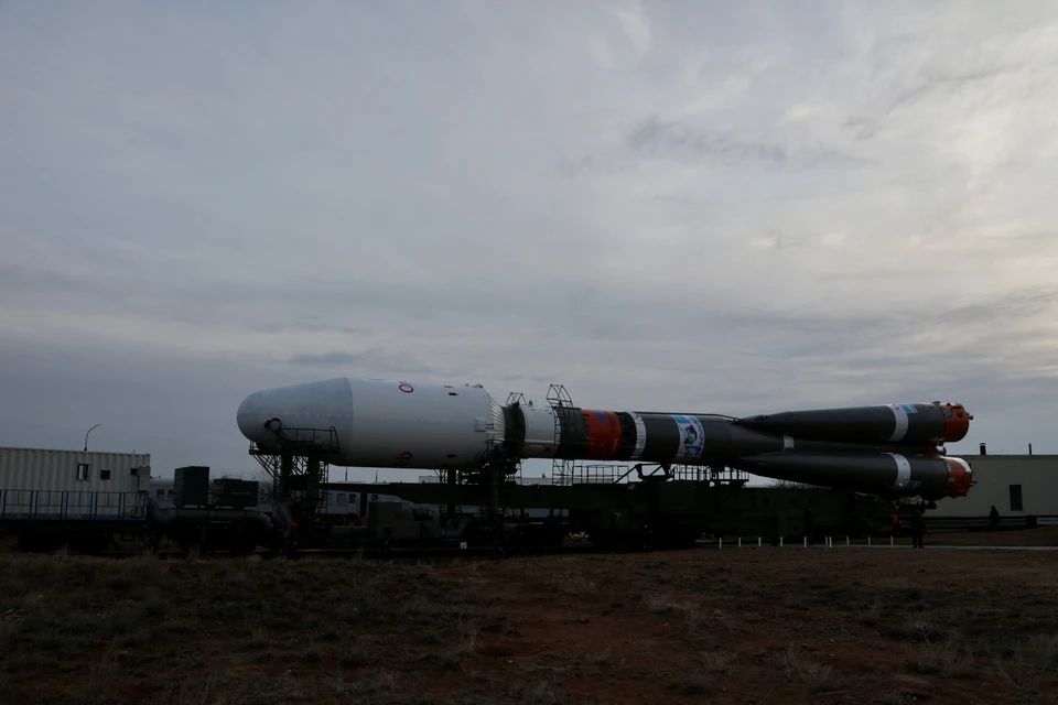 Для доставки задействуют ракеты-носители "Союз-2", которые должны были вывести на орбиту спутники британской компании OneWeb