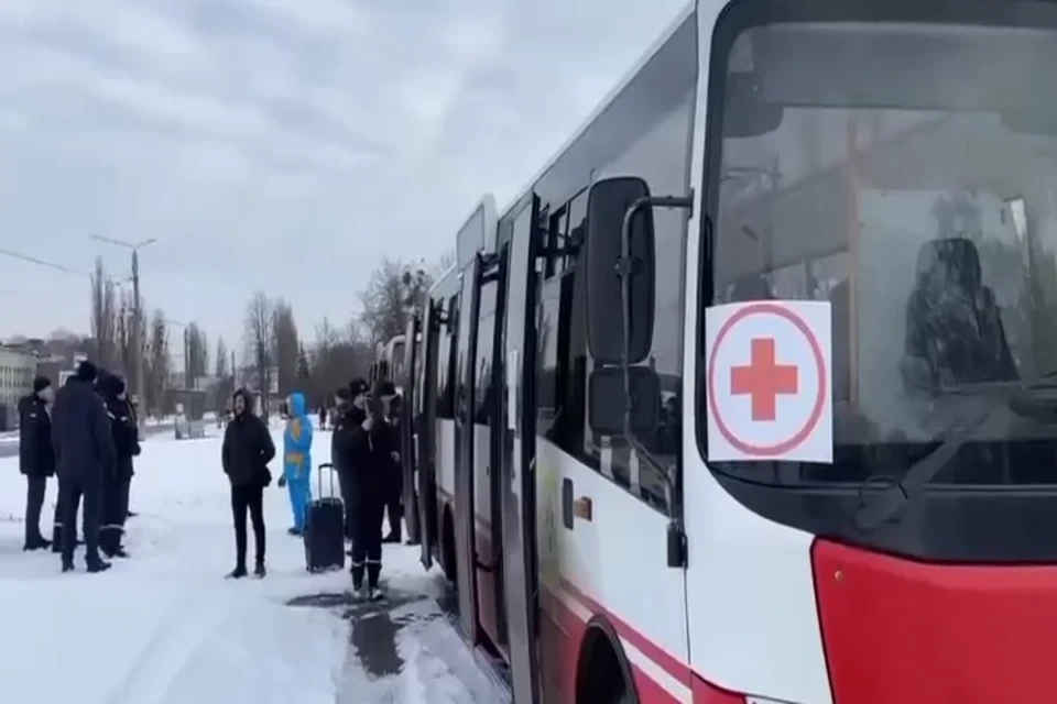 На Украине сообщили о начале эвакуации жителей города Сумы Фото: кадр из видео