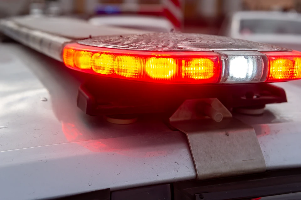 Маршрутка сбила школьницу на Лабораторном проспекте.