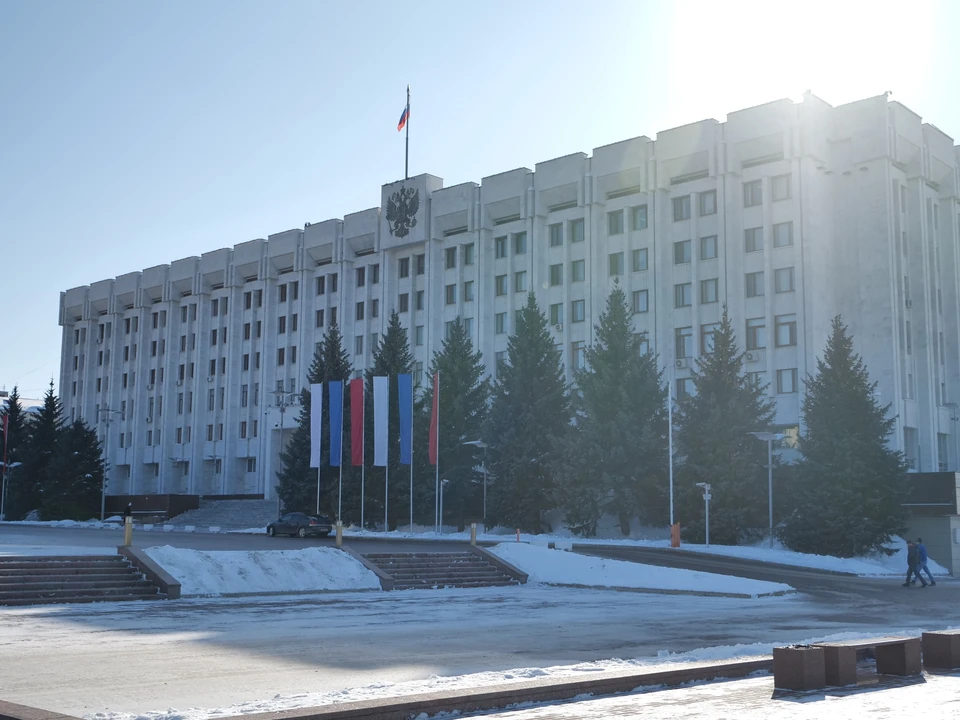 Изменения в документ внес губернатор Дмитрий Азаров
