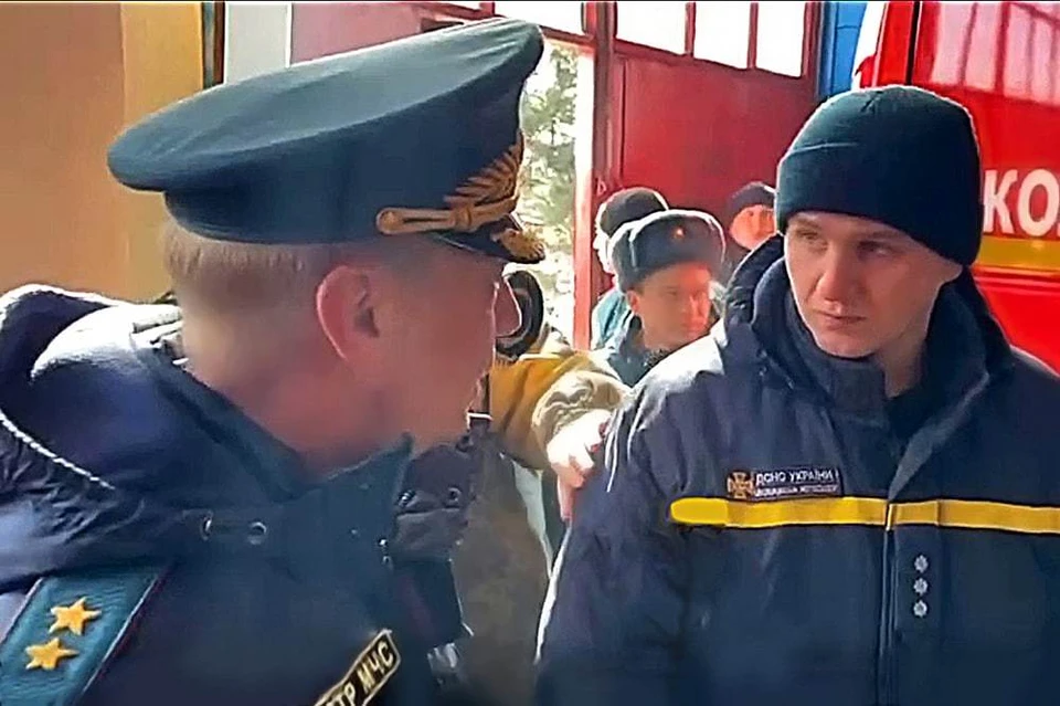 Министр МЧС прибыл в освобожденные населенные пункты. Фото: пресс-служба МЧС ДНР